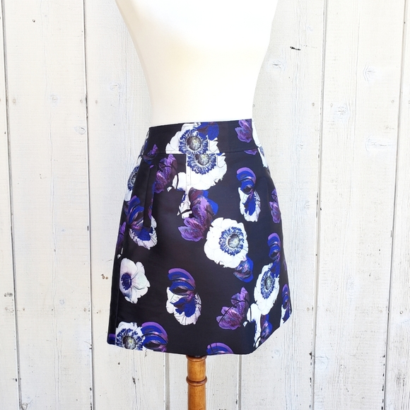 J Crew Floral Print Mini Skirt Size 8 - Picture 2 of 6